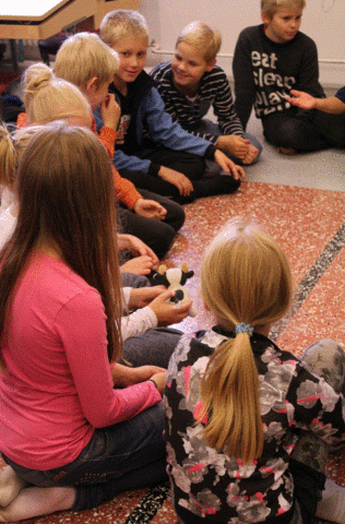 Kids1 _circle_Learning Scoop